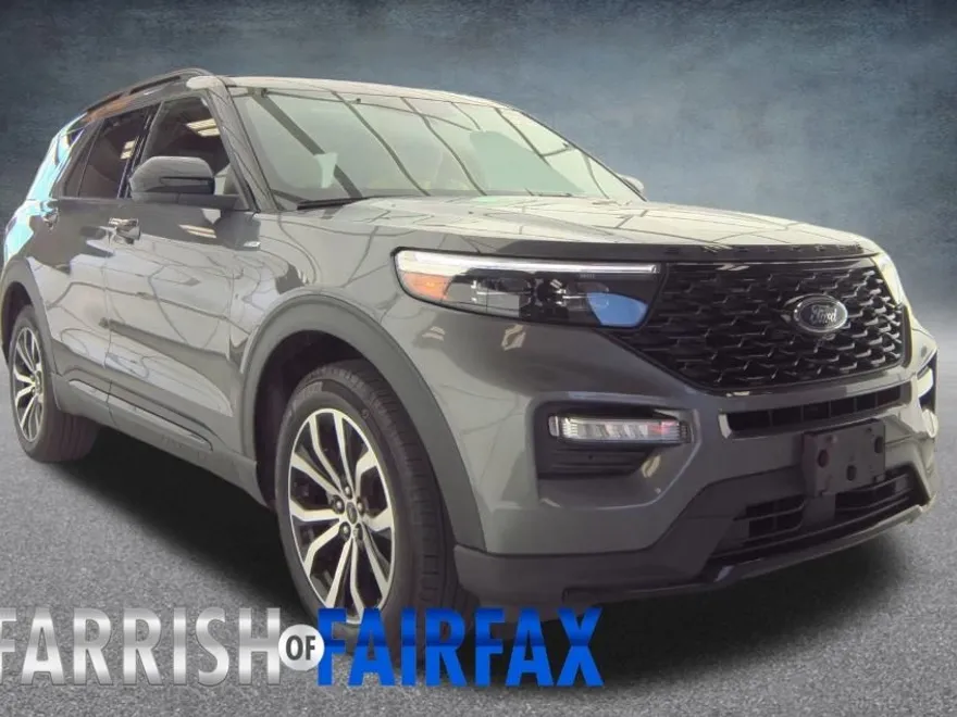 2022 Ford Explorer ST-Line photo 1