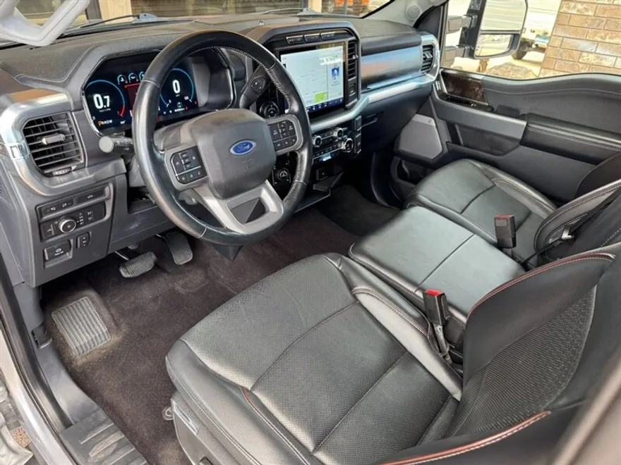 2021 Ford F-150 Lariat photo 1