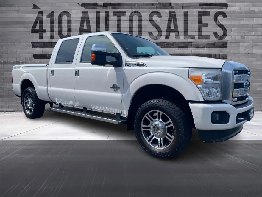 2014 Ford F-250 Platinum photo 1