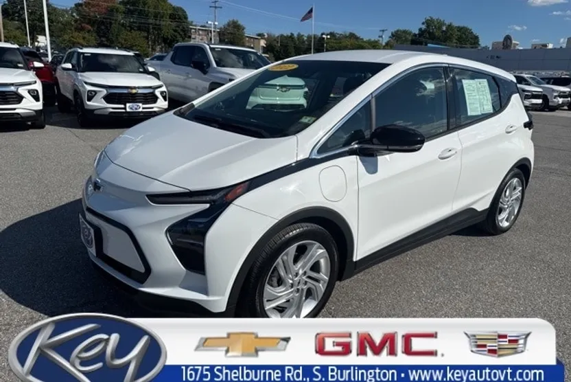 2022 Chevrolet Bolt EV 1LT photo 1