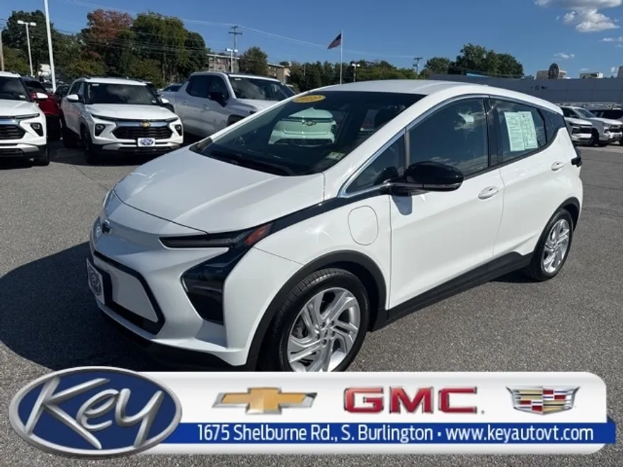 2022 Chevrolet Bolt EV 1LT photo 1