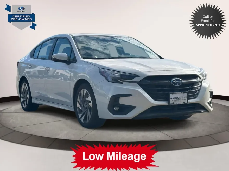2025 Subaru Legacy Base photo 1