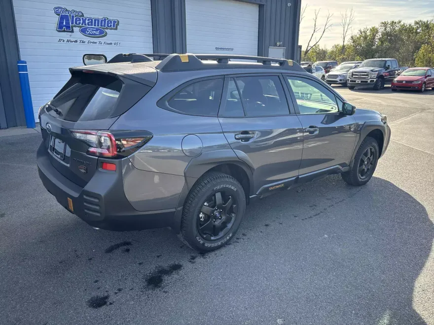 2025 Subaru Outback Wilderness photo 1