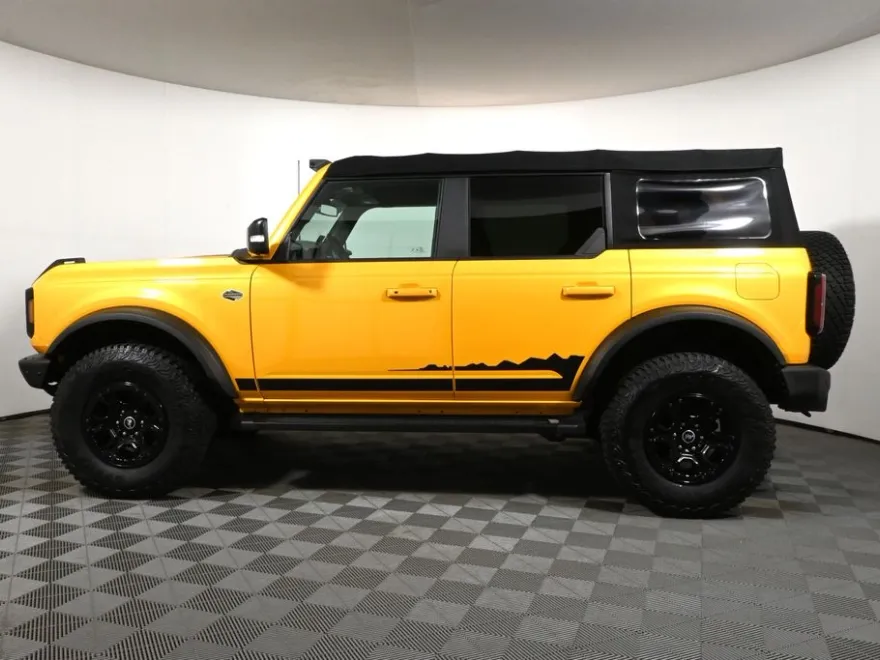 2021 Ford Bronco Wildtrak photo 1