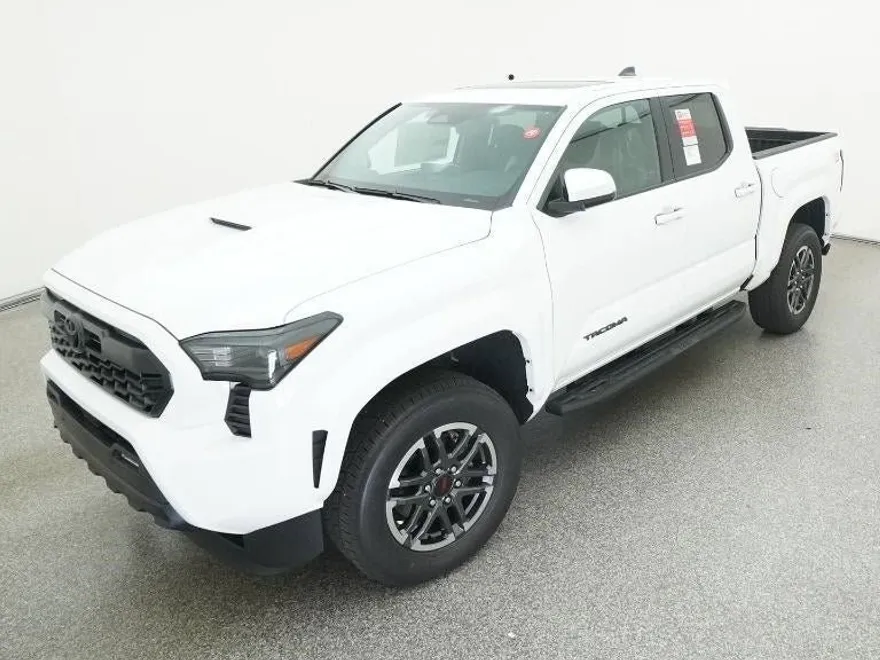 2025 Toyota Tacoma TRD Sport photo 1