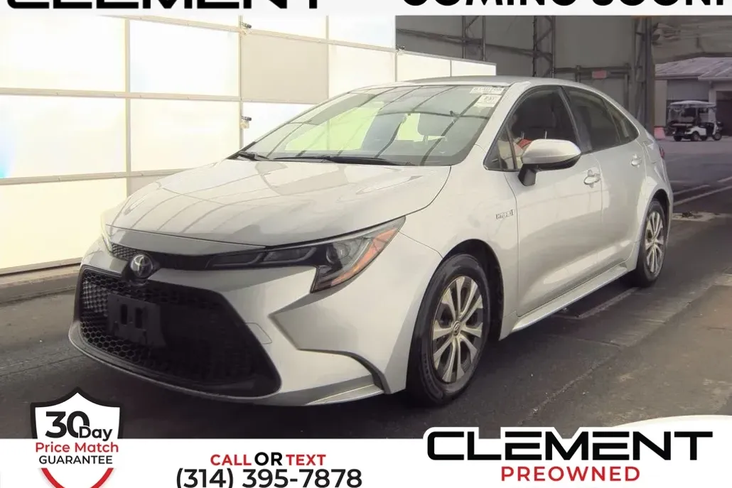 2021 Toyota Corolla LE photo 1