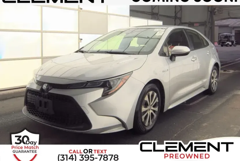 2021 Toyota Corolla LE photo 1