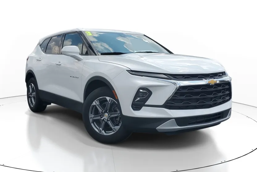 2023 Chevrolet Blazer 2LT photo 1