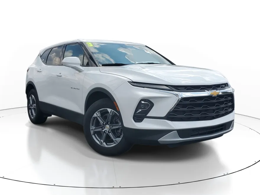 2023 Chevrolet Blazer 2LT photo 1