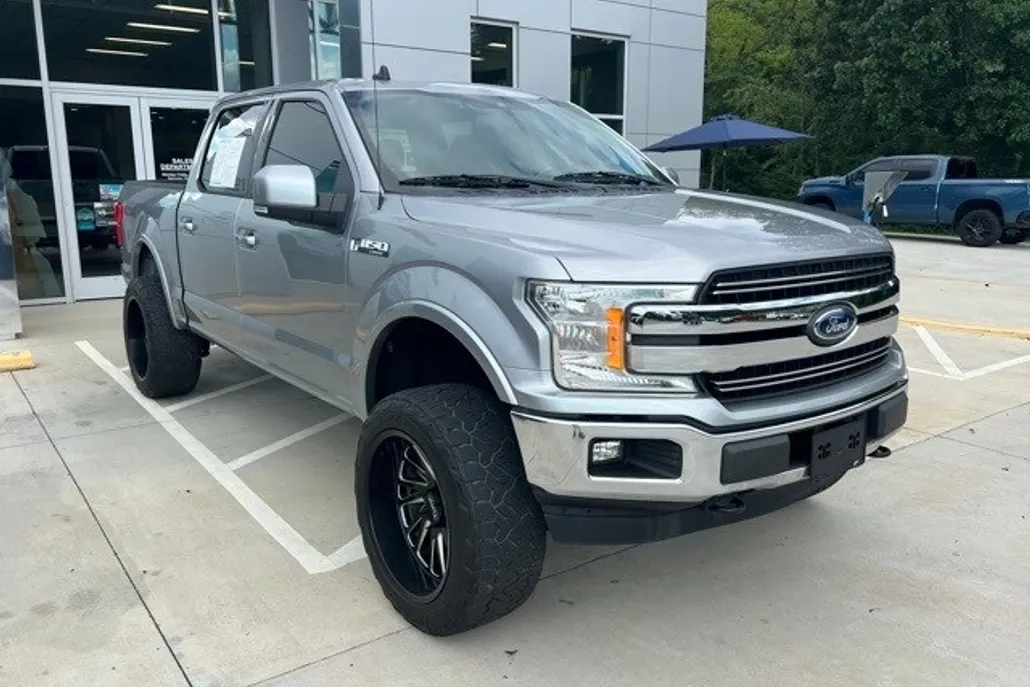 2020 Ford F-150 Lariat photo 1