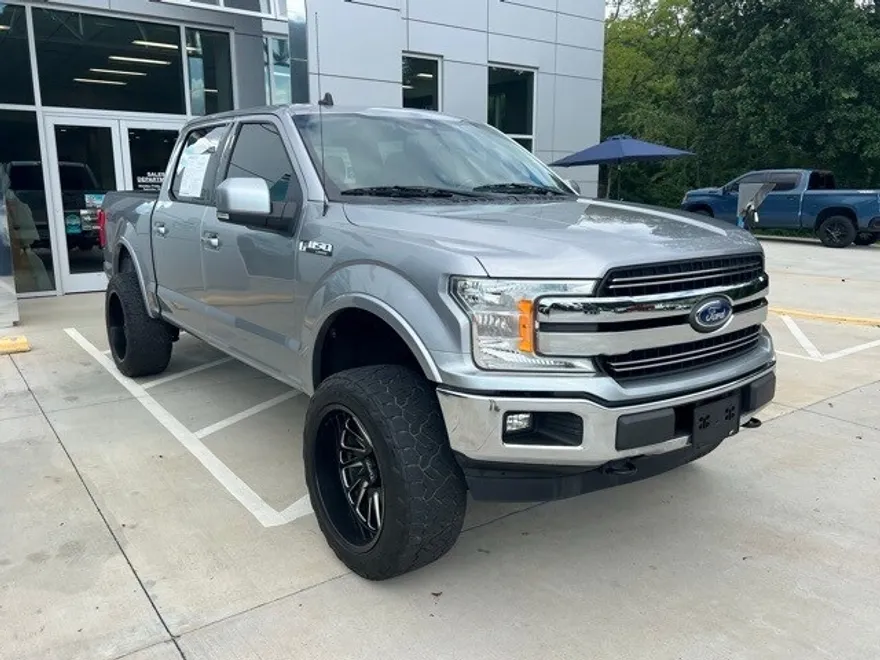 2020 Ford F-150 Lariat photo 1