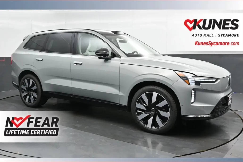2025 Volvo EX90 Twin Motor Ultra photo 1