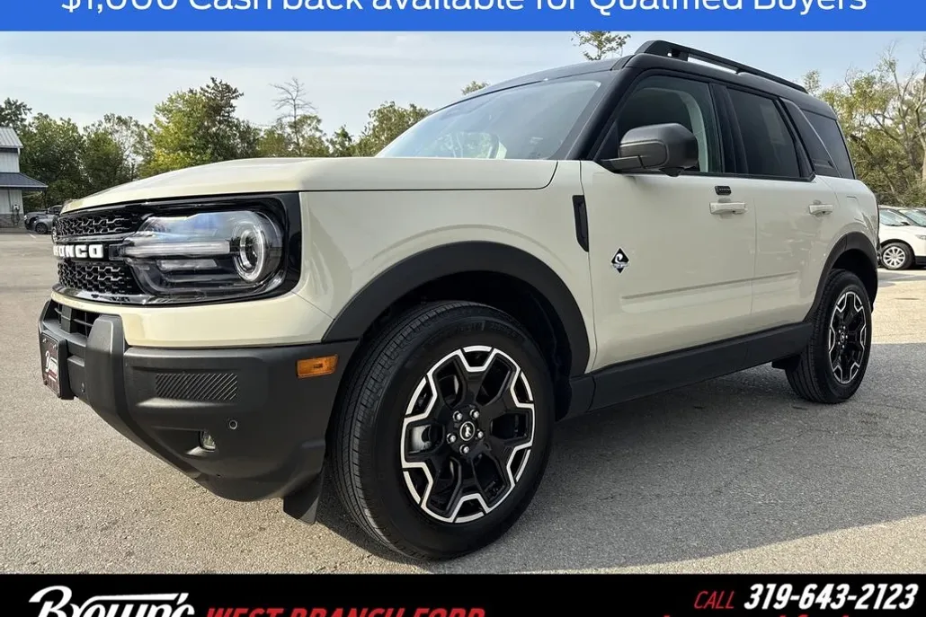 2025 Ford Bronco Sport Outer Banks photo 1