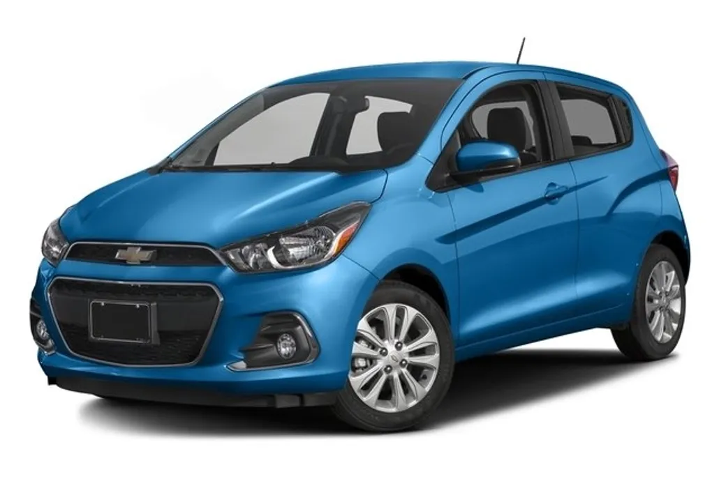 2017 Chevrolet Spark 1LT LT photo 1