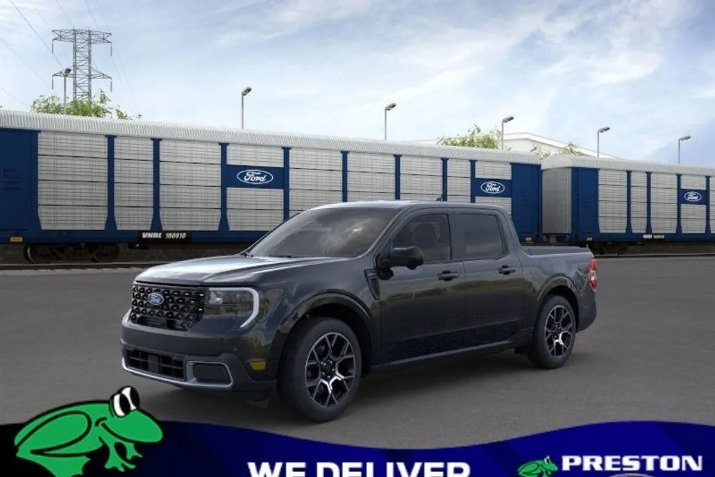 2025 Ford Maverick Lariat photo 1