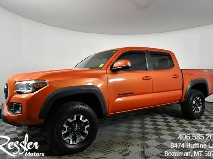 2018 Toyota Tacoma SR photo 1