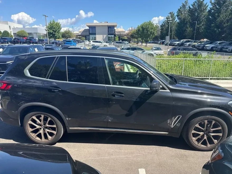 2022 Bmw X5 xDrive40i photo 1