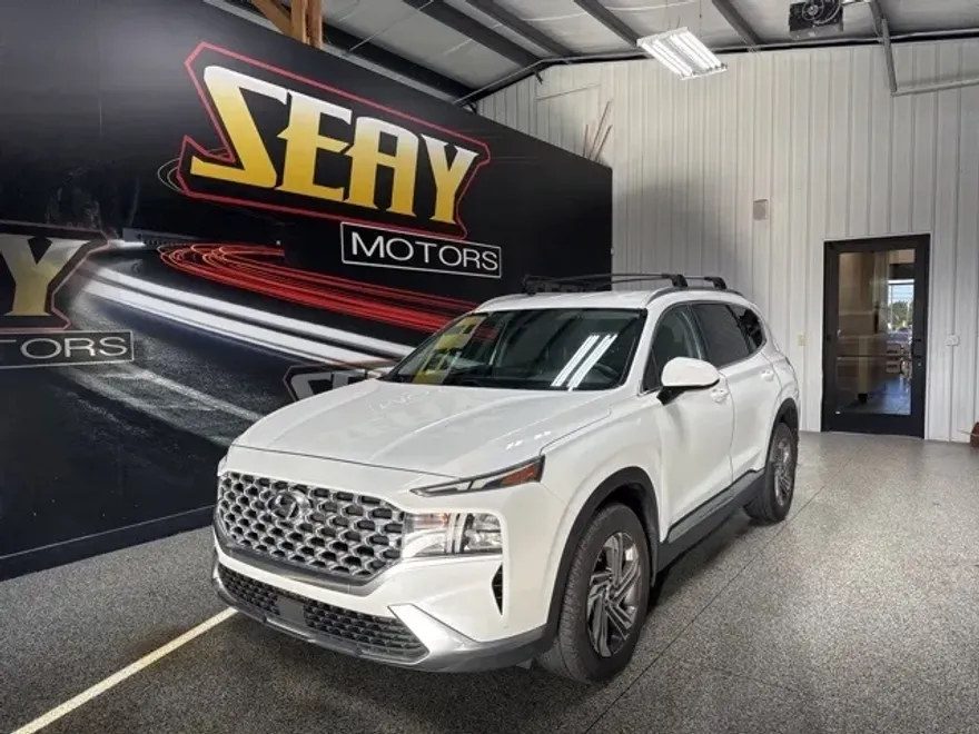 2022 Hyundai Santa Fe SEL photo 1