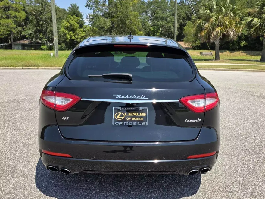 2019 Maserati Levante GranSport photo 1