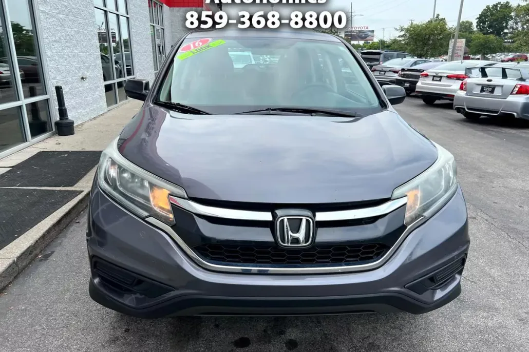 2016 Honda CR-V LX photo 1
