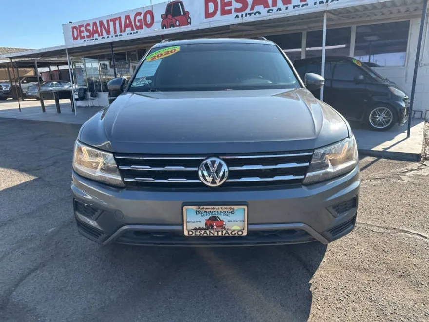 2020 Volkswagen Tiguan SEL photo 1