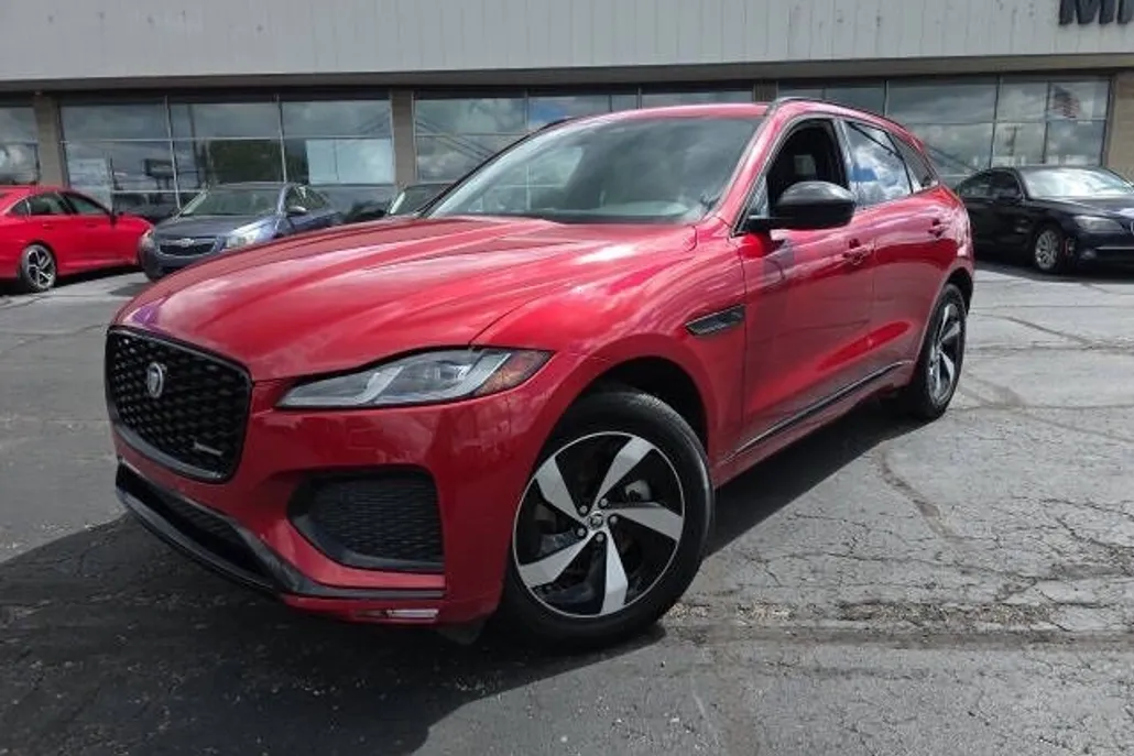 2024 Jaguar F-PACE P250 R-Dynamic S photo 1