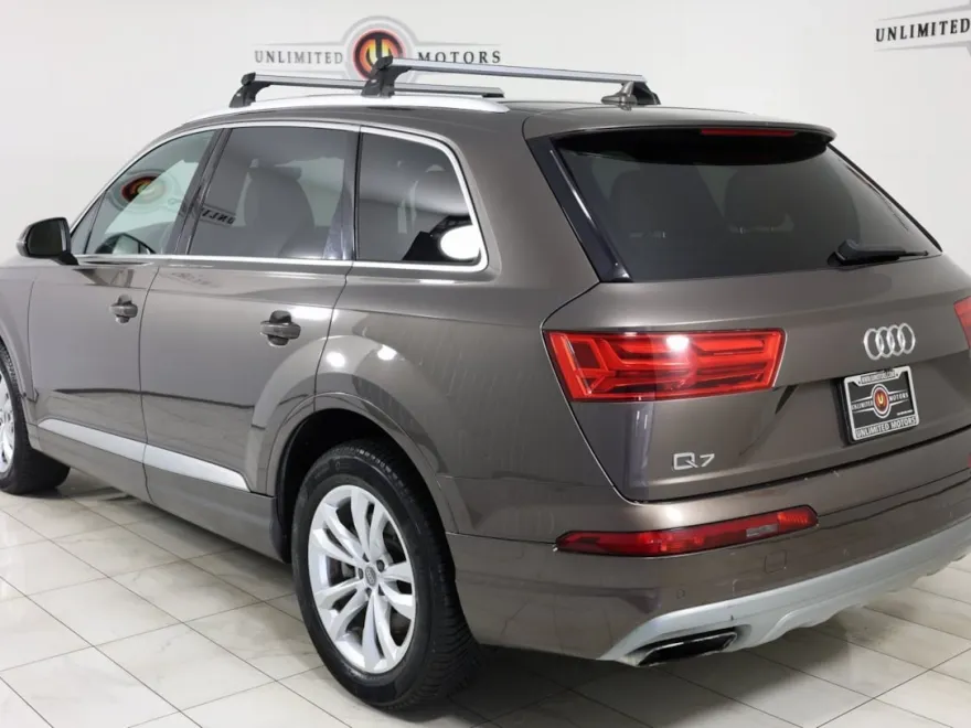 2017 Audi Q7 Premium Plus photo 1