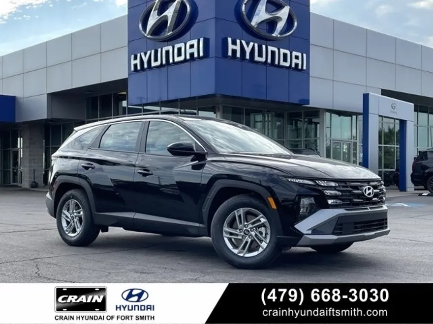 2025 Hyundai Tucson SE photo 1