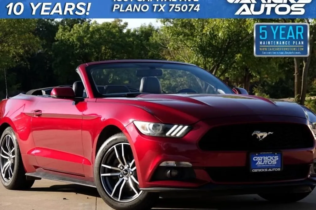 2017 Ford Mustang EcoBoost Premium photo 1