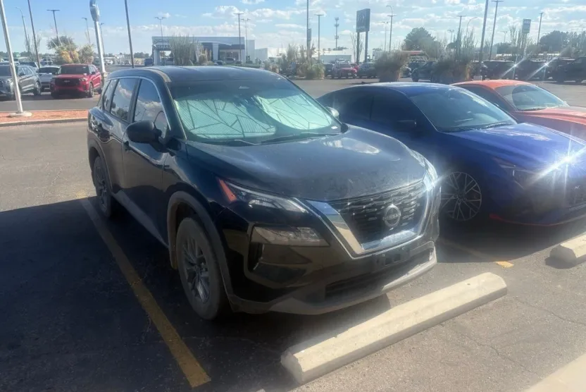 2023 Nissan Rogue S photo 1