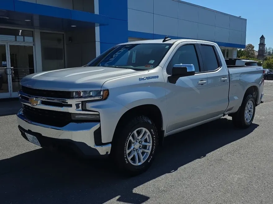 2020 Chevrolet Silverado 1500 LT photo 1