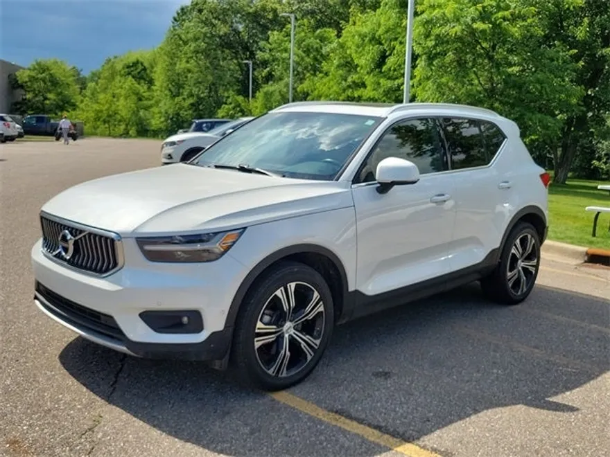 2019 Volvo XC40 T5 Inscription photo 1