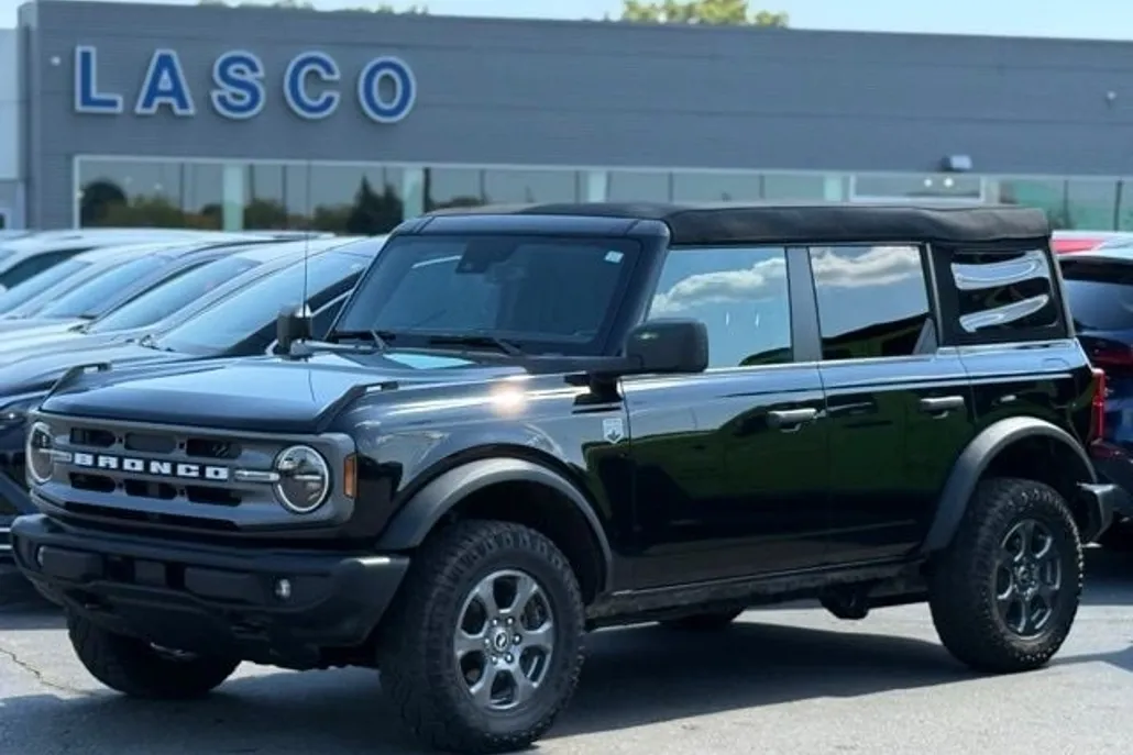 2023 Ford Bronco Big Bend photo 1