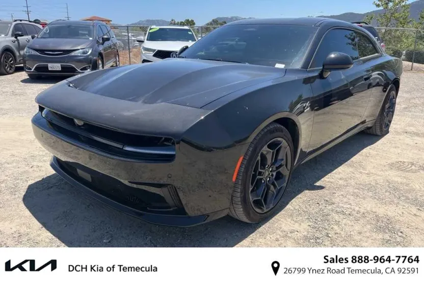 2025 Dodge Charger Daytona R/T photo 1