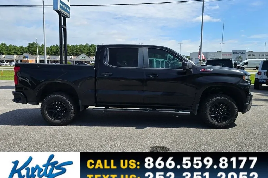 2021 Chevrolet Silverado 1500 LT Trail Boss photo 1