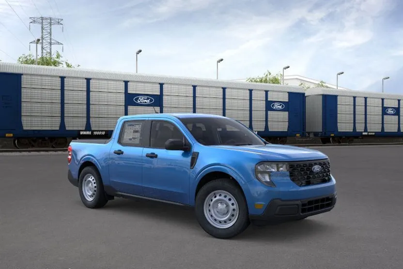 2025 Ford Maverick XL photo 5
