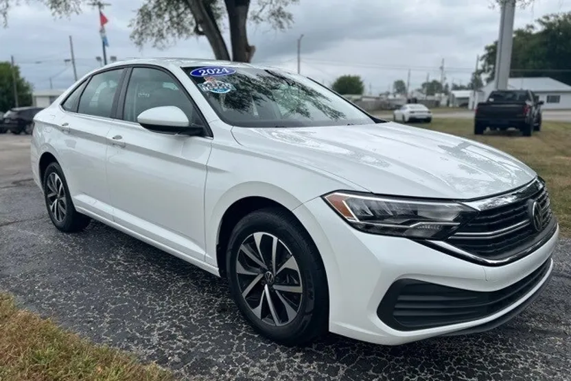2024 Volkswagen Jetta 1.5T S photo 1