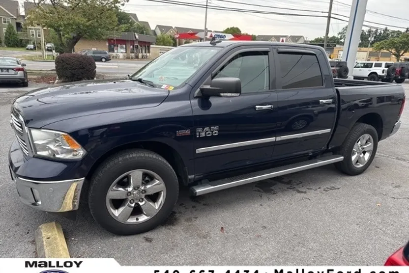 2016 Ram 1500 Big Horn photo 1