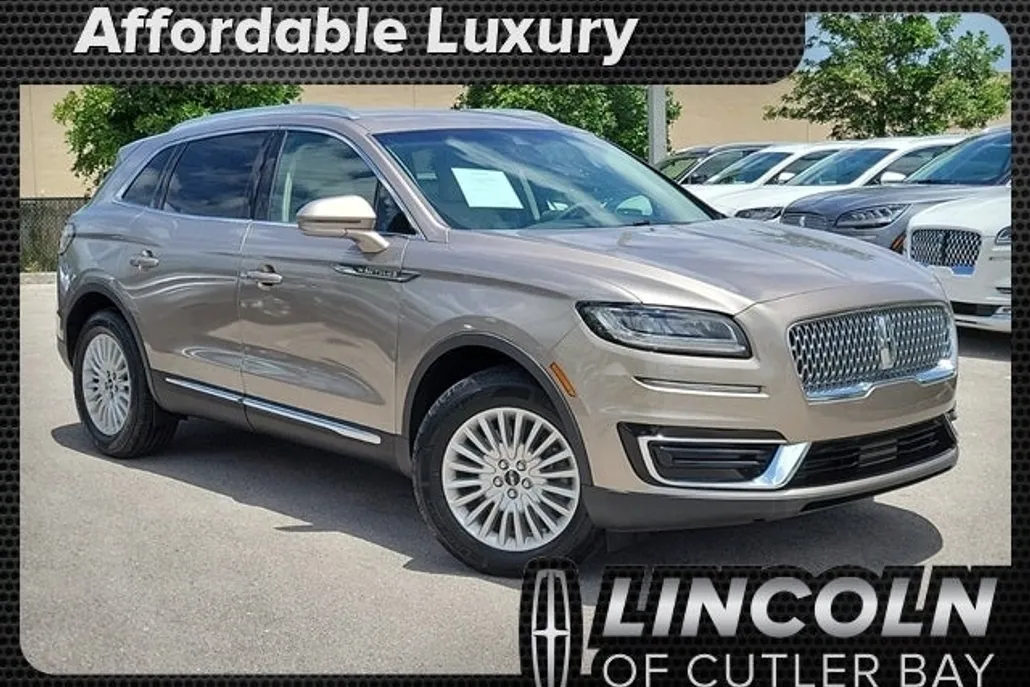 2019 Lincoln Nautilus Standard photo 1