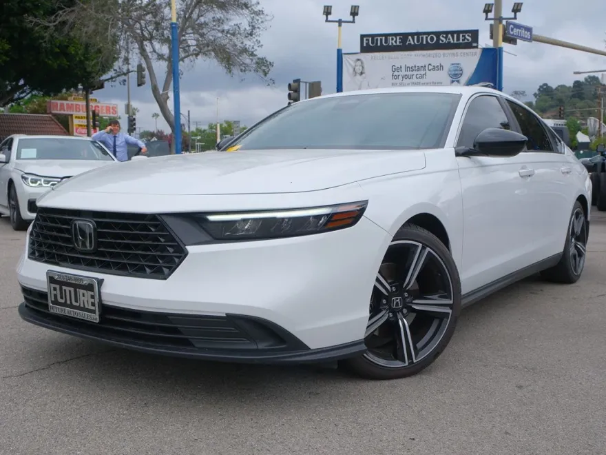 2024 Honda Accord Hybrid Sport photo 1