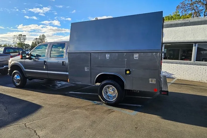 2013 Ford F-350 photo 1