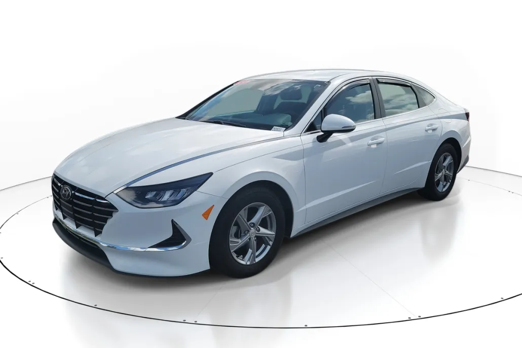 2023 Hyundai Sonata SE photo 1