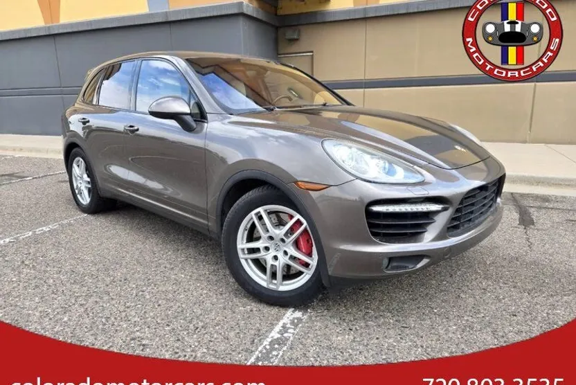 2013 Porsche Cayenne Turbo photo 1