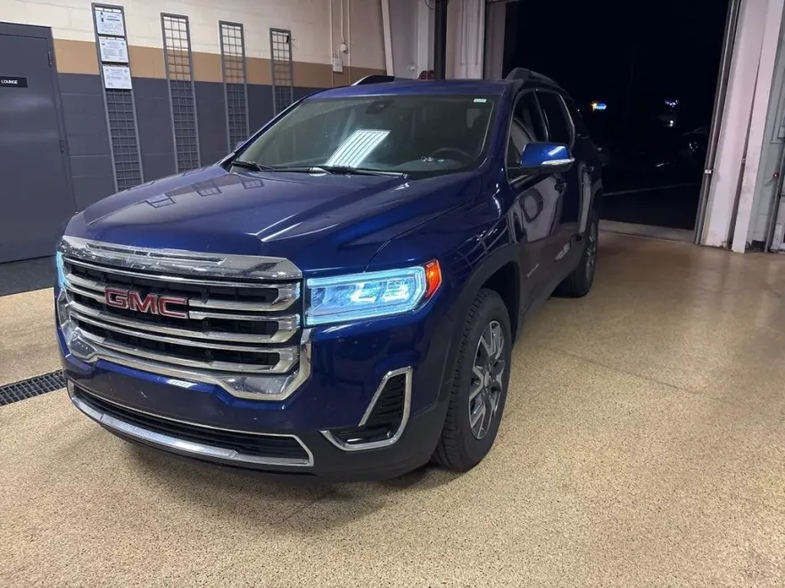 2023 Gmc Acadia SLE photo 1