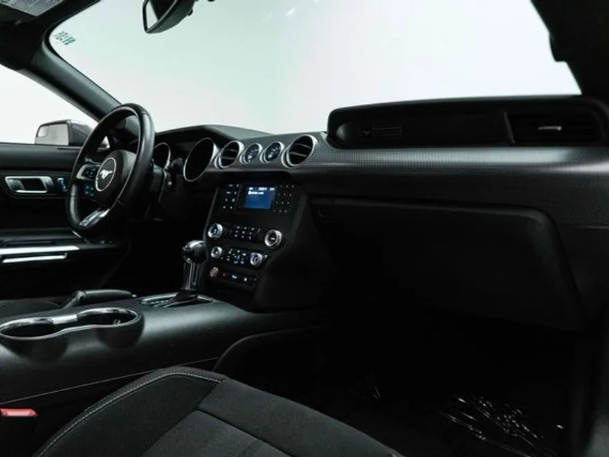 2020 Ford Mustang GT photo 30