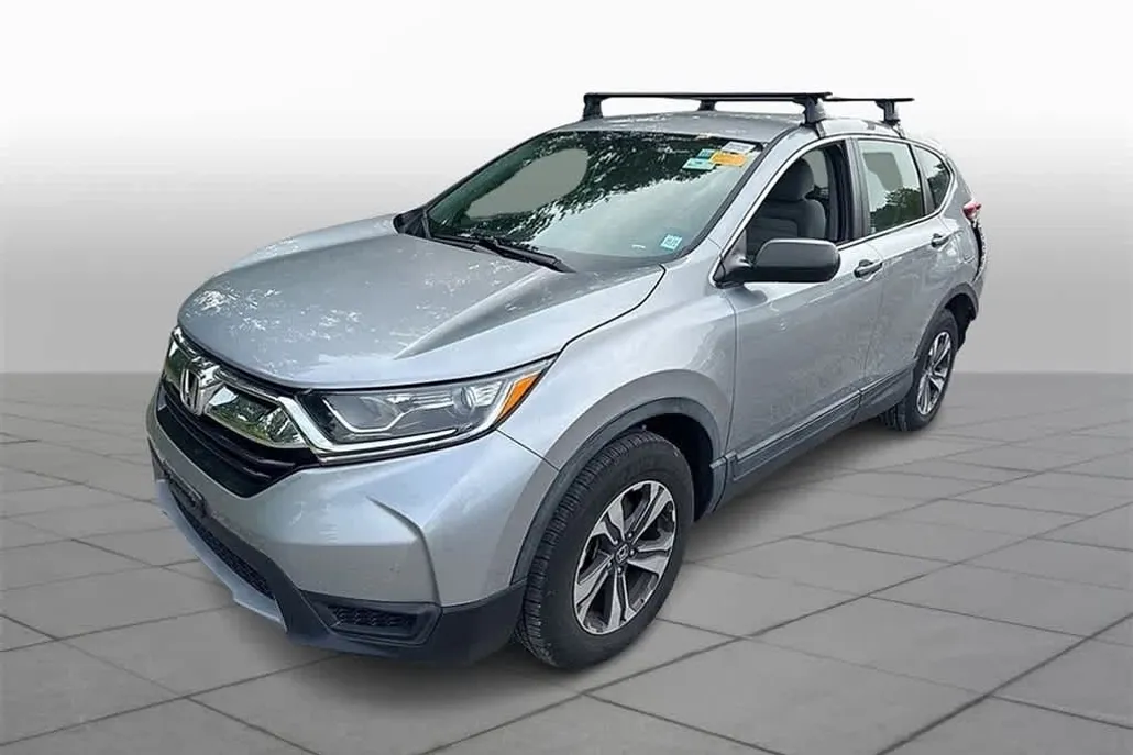 2017 Honda CR-V LX photo 1