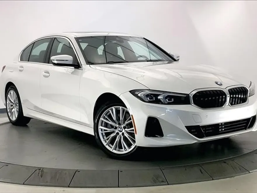 2024 Bmw 330i photo 1
