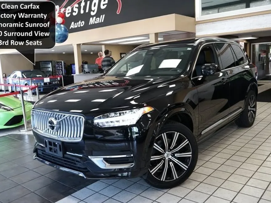 2023 Volvo XC90 Plus photo 1