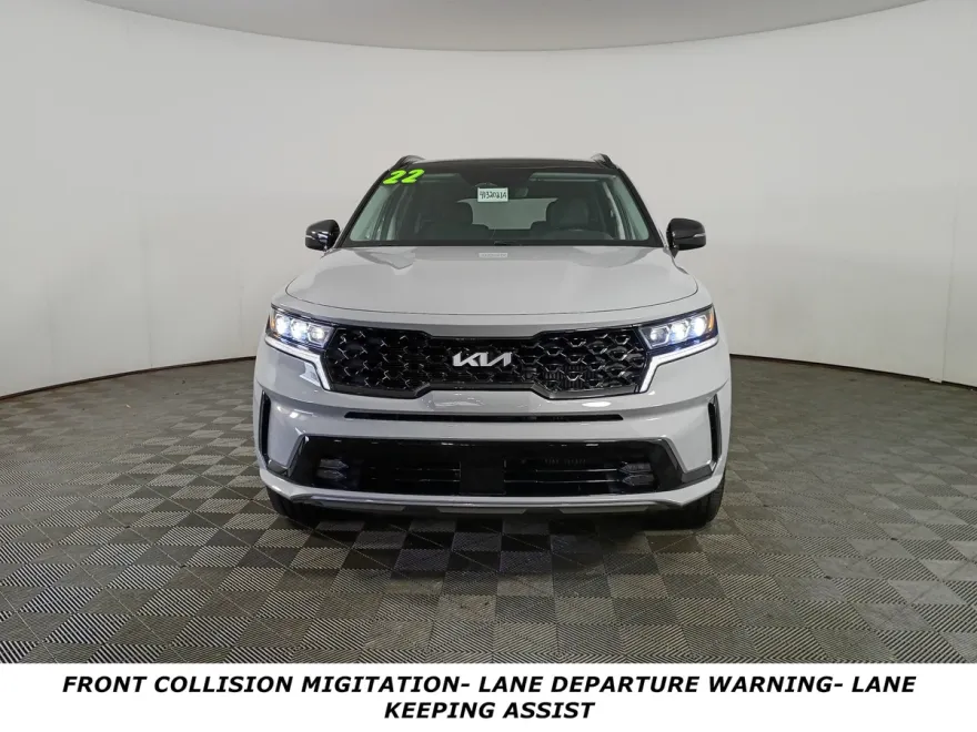 2022 Kia Sorento SX photo 1