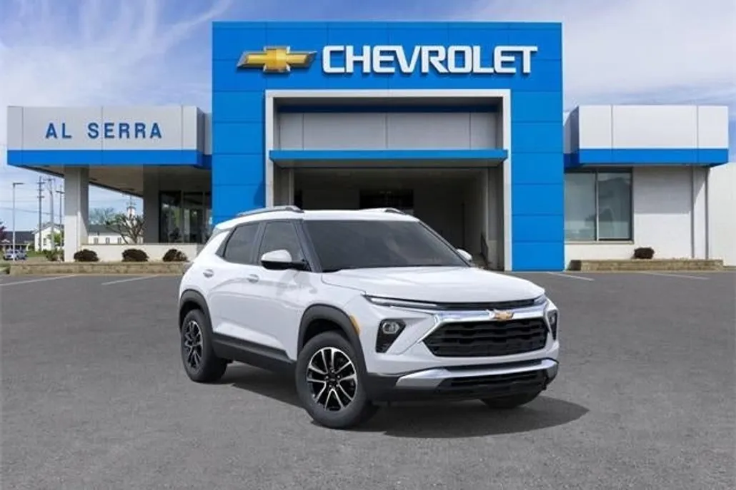 2026 Chevrolet Trailblazer LT photo 1